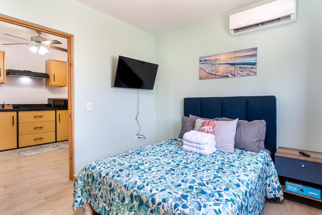 Stunning 2 Bedroom, 2 Bathroom Condo Just A 5 Minute Drive To The Beach Кабо Сан Лукас Екстериор снимка